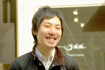 洋服を愛する、こだわり店長から一言