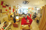 明るい店内