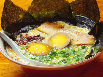 煮玉子のりラーメン