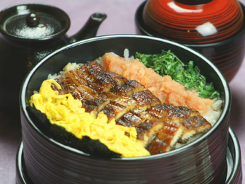 名物！　博多ひつまぶし（松1,785円）