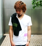 BANANA　OD　TEE　V NECK